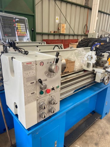 TORNO UNIVERSAL 360x500x1000mm  H52 3